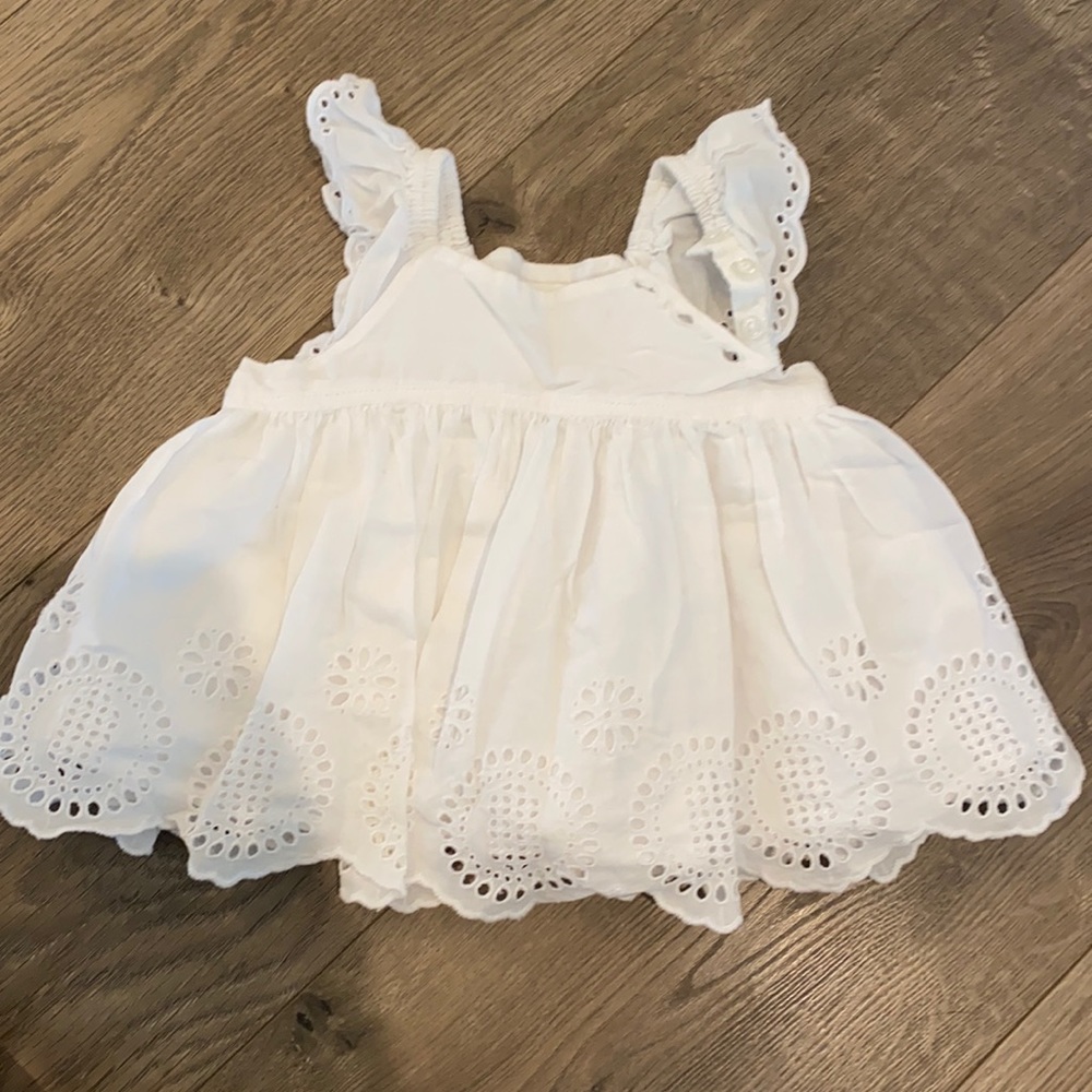 2/$15 - BabyGap Eyelet Tank
